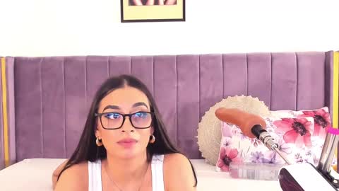 Lily online show from 8, 3, 2025