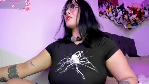 Lilithh Kuro online show from 1, 5, 2026