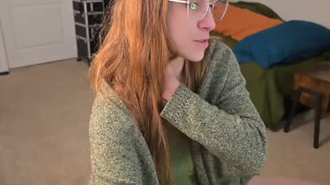 L online show from 1, 1, 2025