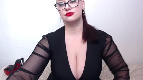 Snapshot of lilithserendipity chatting on 13, 2, 2025 LILITHSERENDIPITY online show from 13, 2, 2025