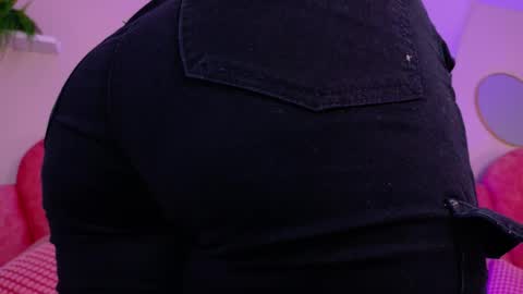 lilithsmith__ online show from 17, 11, 2025