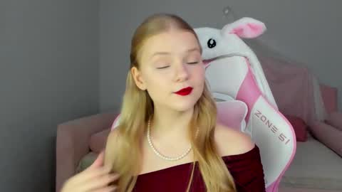 Snapshot of lilitrosen chatting on 13, 10, 2025 lilitrosen online show from 13, 10, 2025