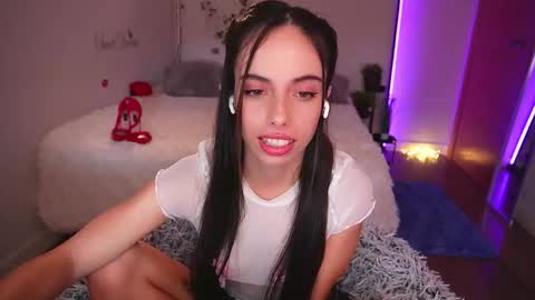 Snapshot of lill_dayna chatting on 5, 10, 2025 Lill Dayna online show from 5, 10, 2025