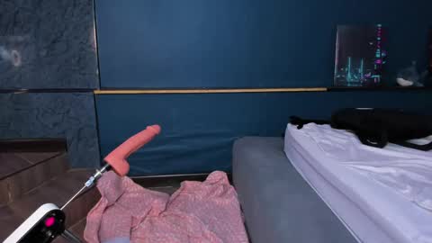 lillie_berry online show from 4, 4, 2026