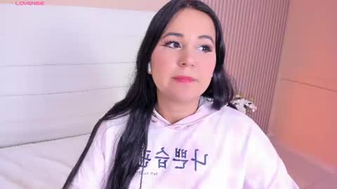 Lizeth follow me in my igimlilycute 3 online show from 12, 7, 2026