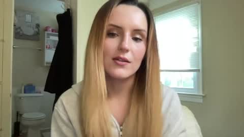 lilly_adams88 online show from 21, 6, 2026