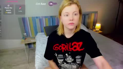 Lilly Depp online show from 28, 1, 2025