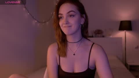 LillyFarey online show from 14, 9, 2025