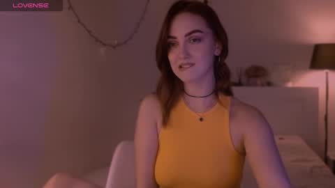 LillyFarey online show from 19, 9, 2025