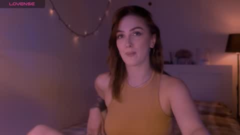 LillyFarey online show from 24, 9, 2025