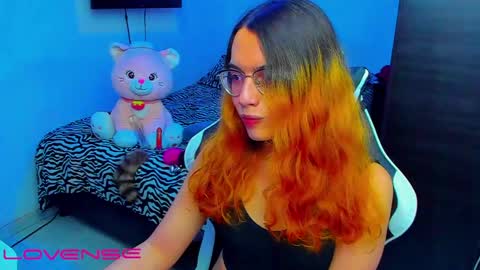Lilly3 online show from 13, 4, 2026