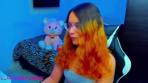 Lilly3 online show from 1, 5, 2026