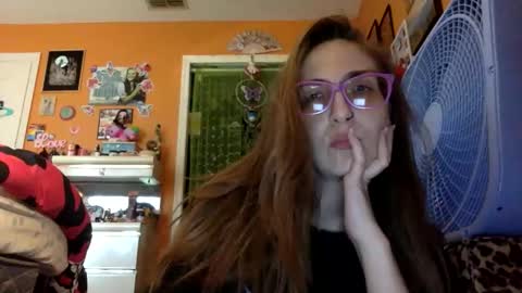 hi guys im back on here 3 online show from 20, 4, 2026