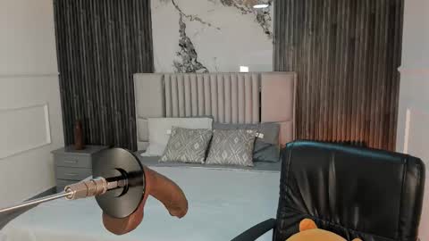 Lilly Ortiz online show from 19, 3, 2026