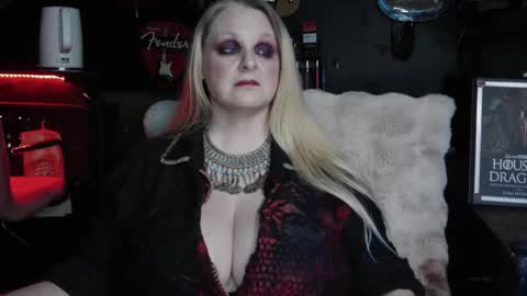 Lillyth Eden online show from 7, 1, 2026