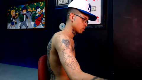 Snapshot of lilray99 chatting on 25, 5, 2026 ONLYFANS online show from 25, 5, 2026