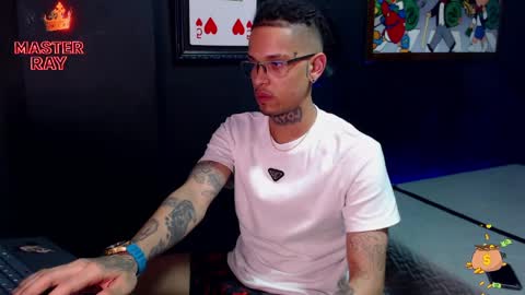 Snapshot of lilray99 chatting on 29, 5, 2026 ONLYFANS online show from 29, 5, 2026