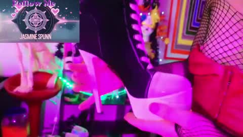 jasmine spunn online show from 26, 10, 2025