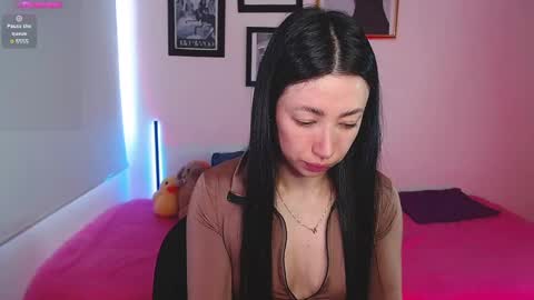 just lily online show from 4, 3, 2025