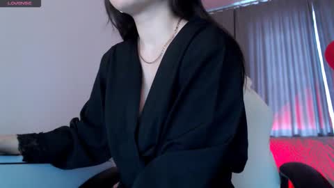 Lily Litle online show from 19, 2, 2026