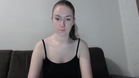 lily_love_x online show from 6, 11, 2025