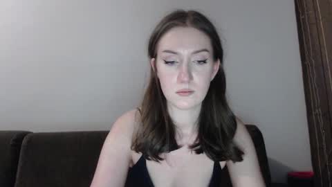 lily_love_x online show from 2, 2, 2026