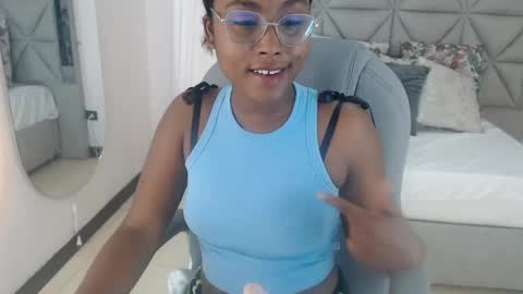 lily_mendoza online show from 9, 6, 2026