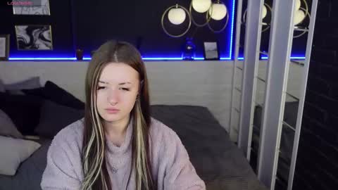 Lily online show from 27, 2, 2025