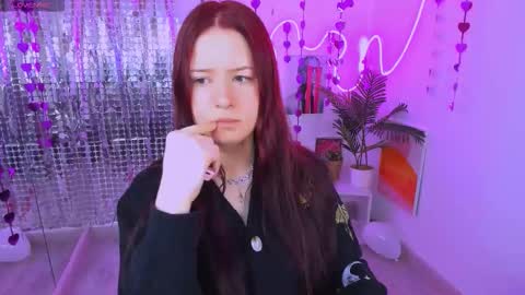 Lily online show from 15, 2, 2026