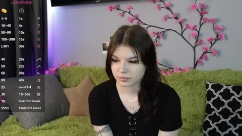 Lily online show from 14, 5, 2026