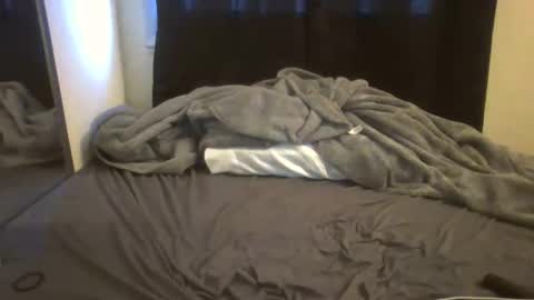 Snapshot of lily_slut420071 chatting on 18, 12, 2025 lily_slut420071 online show from 18, 12, 2025