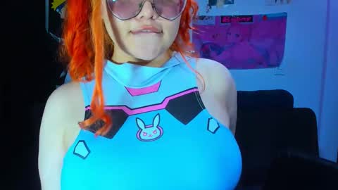 lily_stone04 online show from 22, 10, 2025