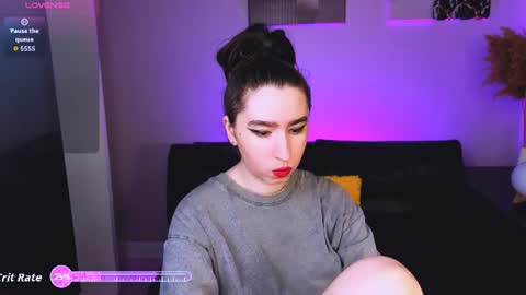 LILY online show from 10, 7, 2026