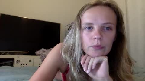 Lily online show from 20, 2, 2025