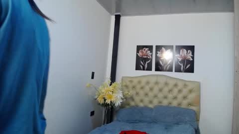 lilyfox23 online show from 25, 2, 2026