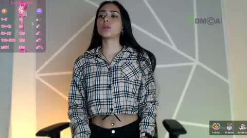 Snapshot of lilylouisee_ chatting on 9, 1, 2025 Liliana louise online show from 9, 1, 2025