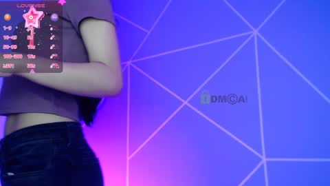 Snapshot of lilylouisee_ chatting on 12, 10, 2025 Liliana louise online show from 12, 10, 2025