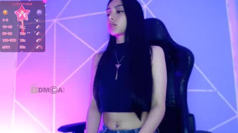 Snapshot of lilylouisee_ chatting on 14, 10, 2025 Liliana louise online show from 14, 10, 2025