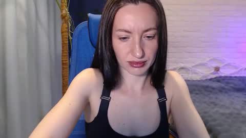 Lily online show from 3, 10, 2025