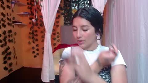 lilymoon_018 online show from 28, 5, 2026