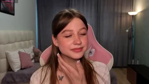 Lily online show from 17, 6, 2026