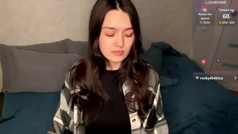 Snapshot of lilysollar chatting on 6, 4, 2026 Lily online show from 6, 4, 2026