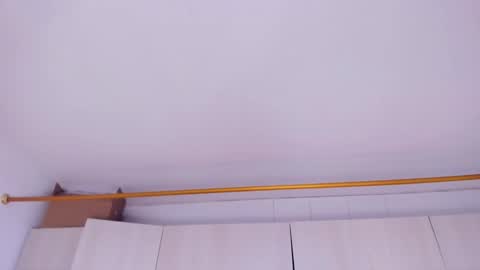 lilywhitee1 online show from 25, 3, 2026