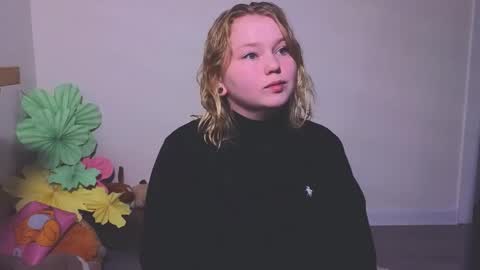 Snapshot of lime_cat chatting on 9, 10, 2025 lime cat online show from 9, 10, 2025