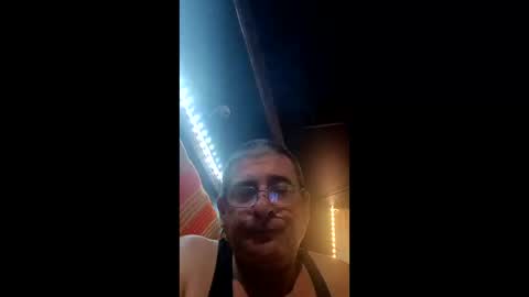 Snapshot of limelight1975 chatting on 24, 4, 2026 limelight1975 online show from 24, 4, 2026