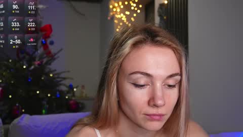 Snapshot of limy_sweet chatting on 16, 1, 2025 limy_sweet online show from 16, 1, 2025