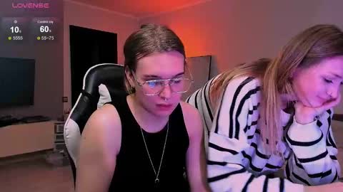 lina_nik online show from 18, 10, 2025