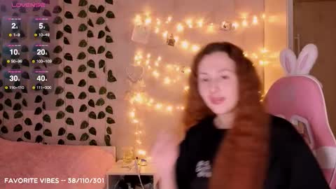 Snapshot of lina_red_x chatting on 17, 9, 2025 Lina Red X online show from 17, 9, 2025