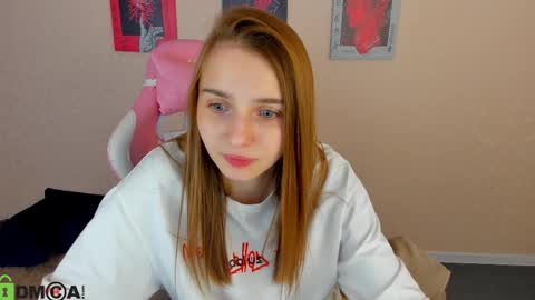 Snapshot of lina_reeds chatting on 2, 12, 2025 LINA online show from 2, 12, 2025