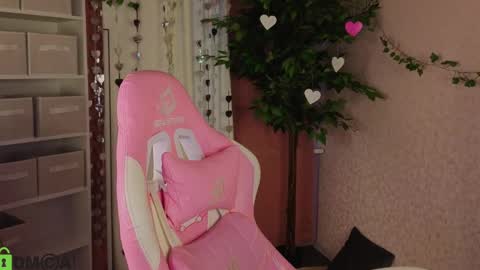 Snapshot of lina_reeds chatting on 28, 2, 2026 LINA online show from 28, 2, 2026